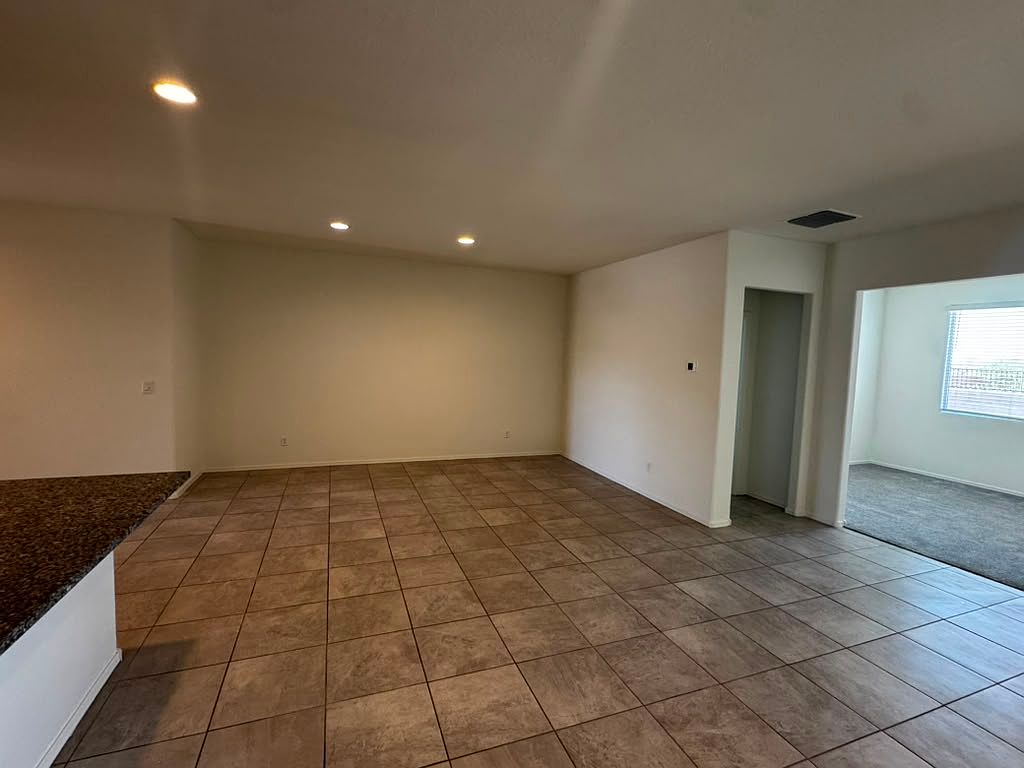 1165 W Beacon Ct photo 5