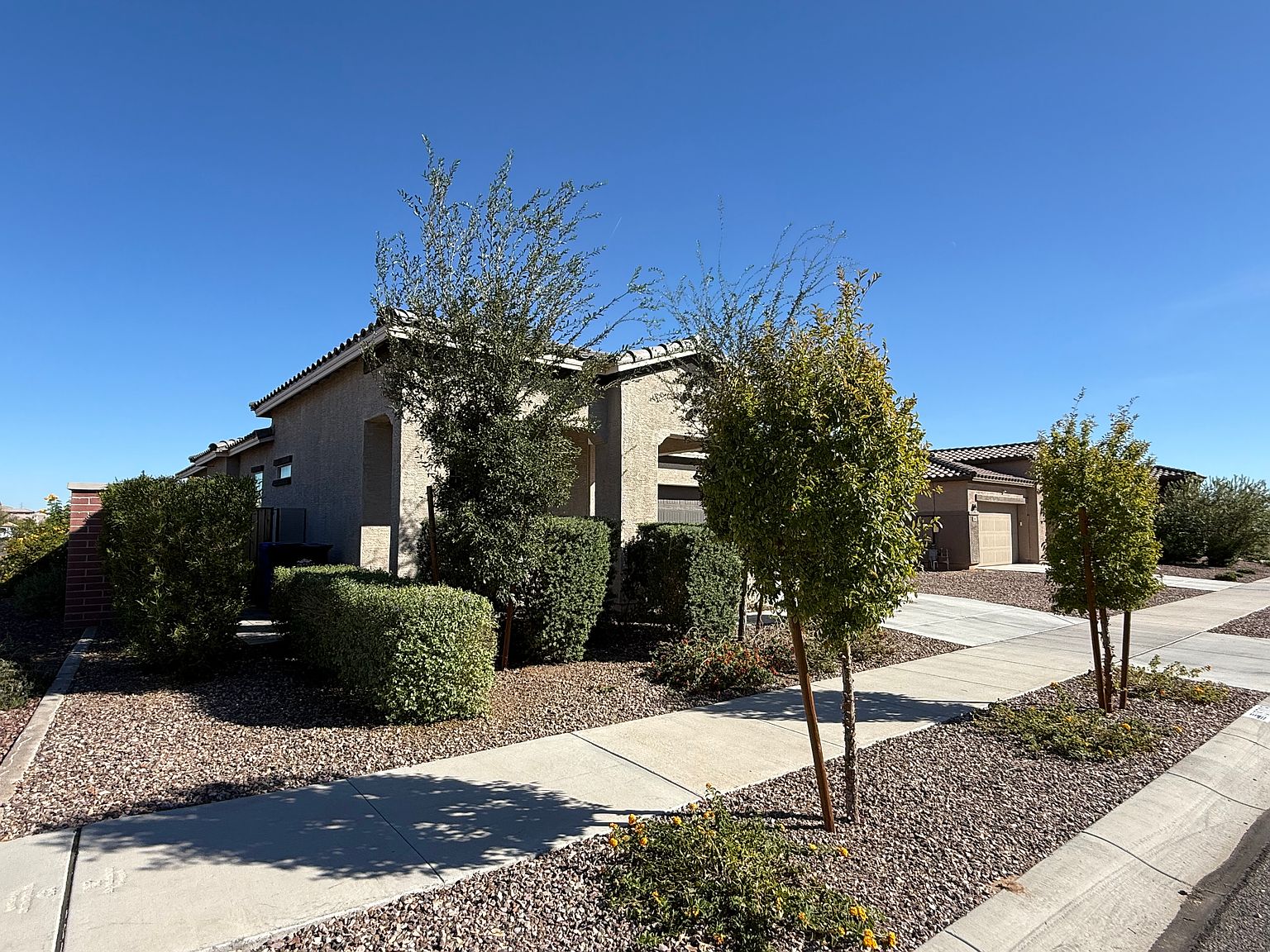 13705 N 144th Ln photo 3