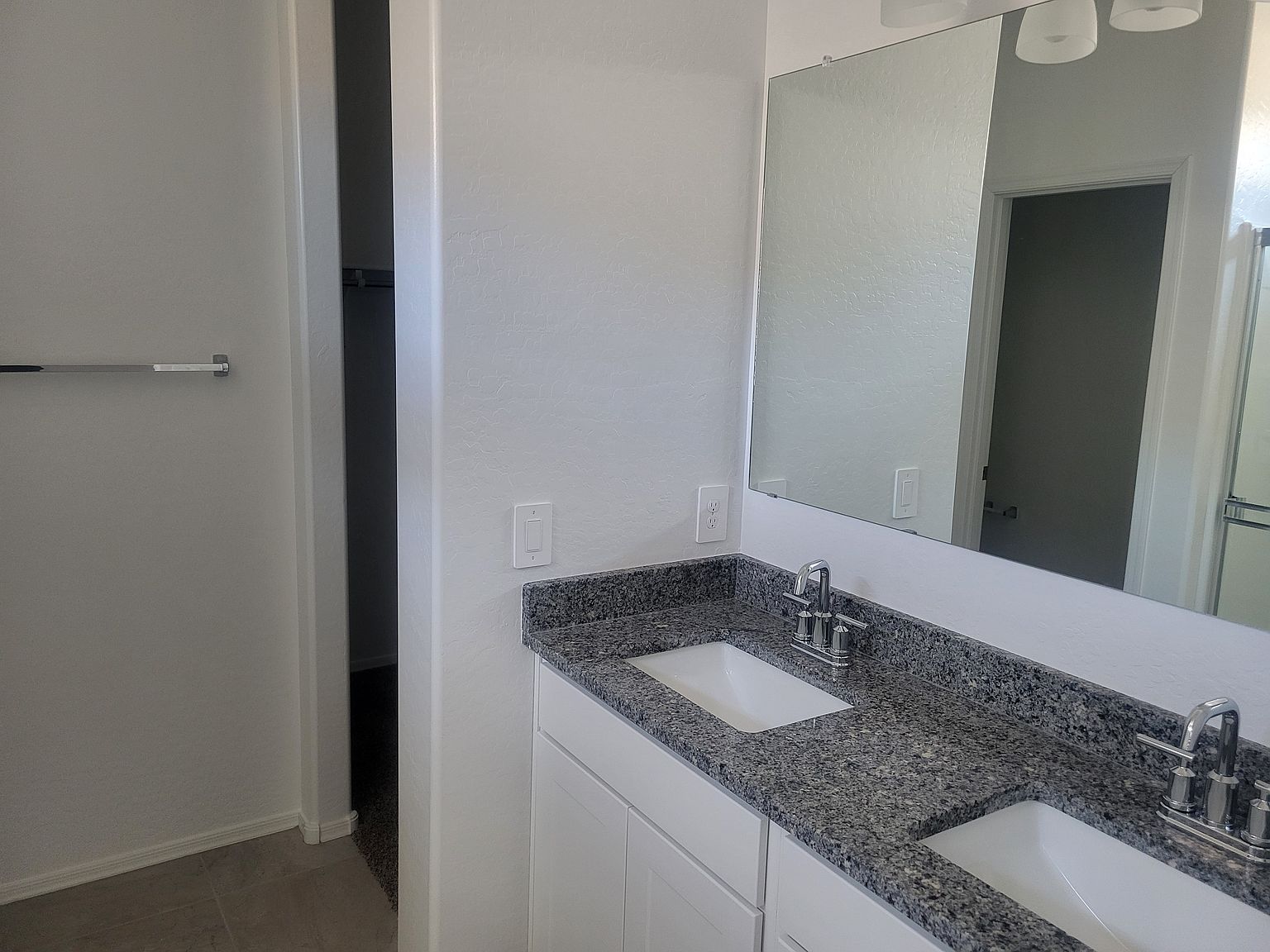18227 N Los Gabrieles Way photo 2