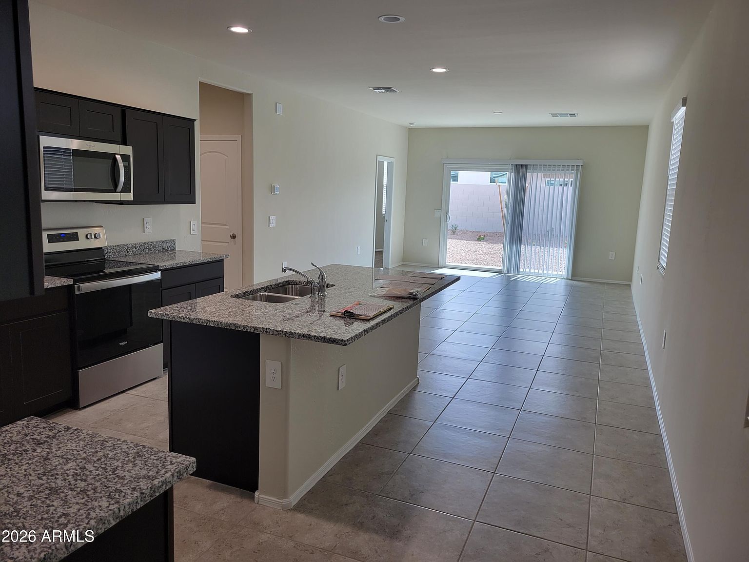 35457 W San Alvarez Ave photo 5