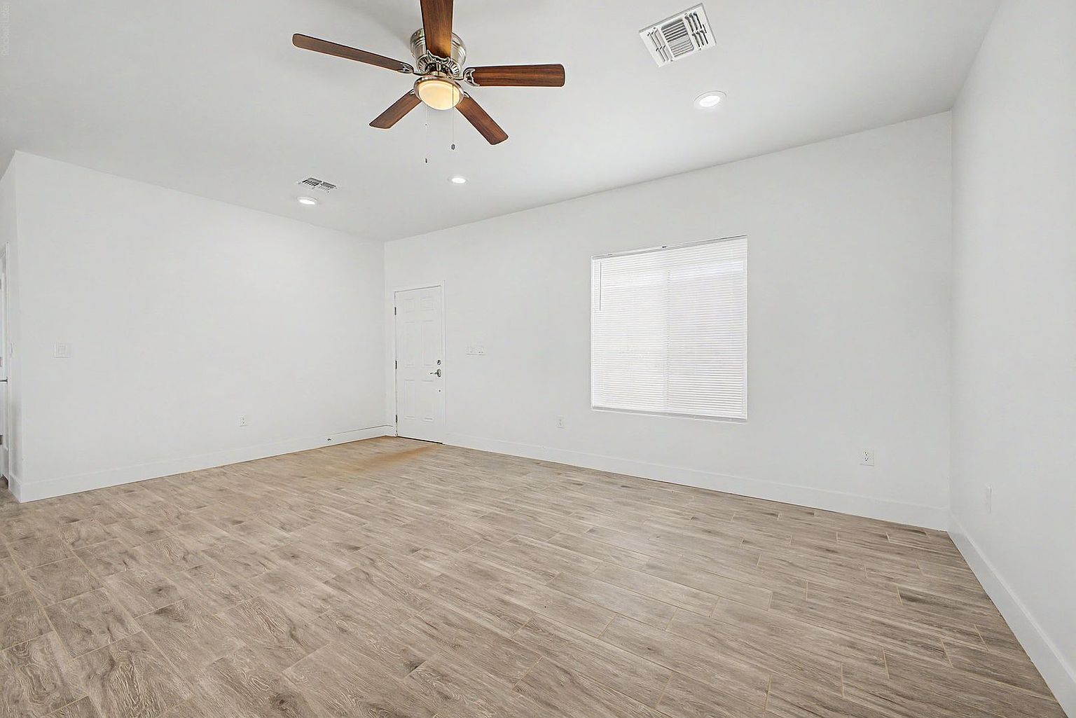 12102 S Airport Rd Buckeye, AZ 85326 photo 5