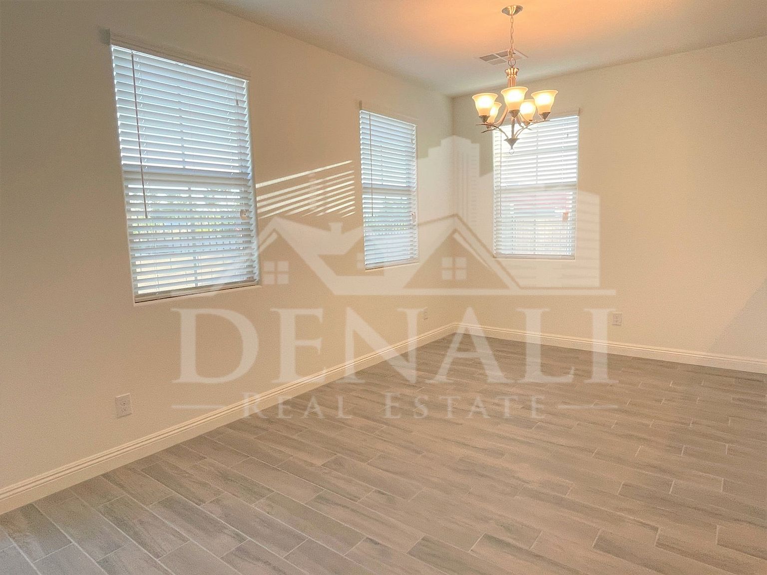 242 N Sunrise Mesa, AZ 85205 photo 5