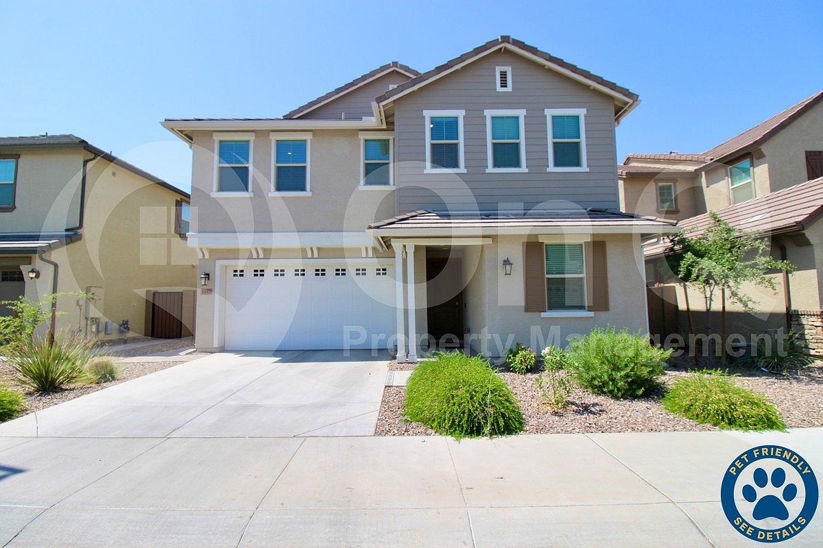 1045 E Thompson Way Chandler, AZ 85286 photo 2