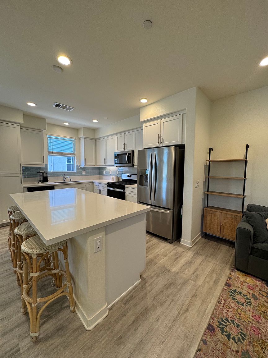 4209 Mission Ranch Way photo 5