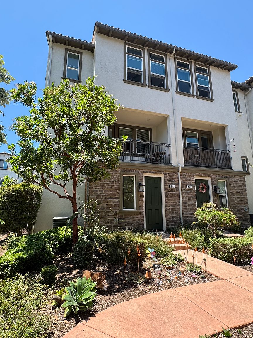 4209 Mission Ranch Way photo 2