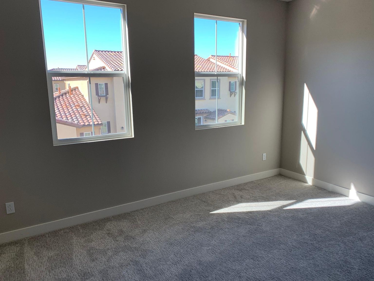 4331 Harbor Way photo 4