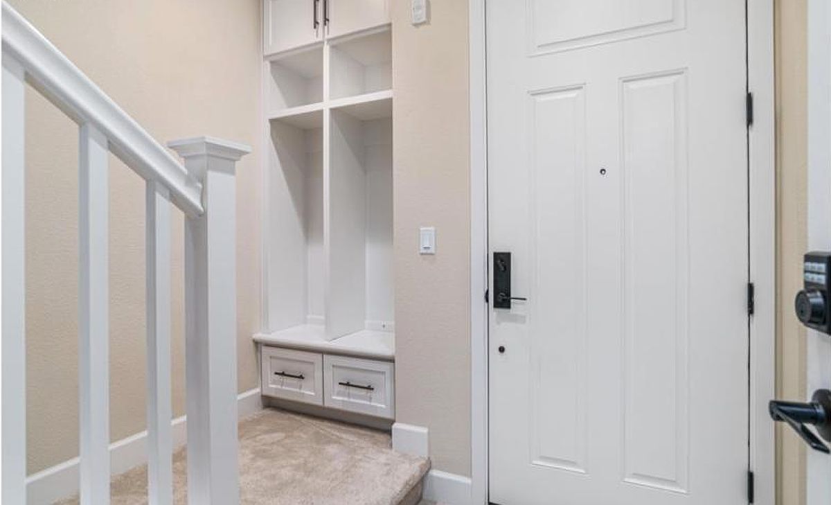 833 Tranquility Cir photo 4