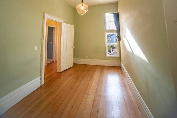 1BR/1BA Apartment on York St · San Francisco photo 2