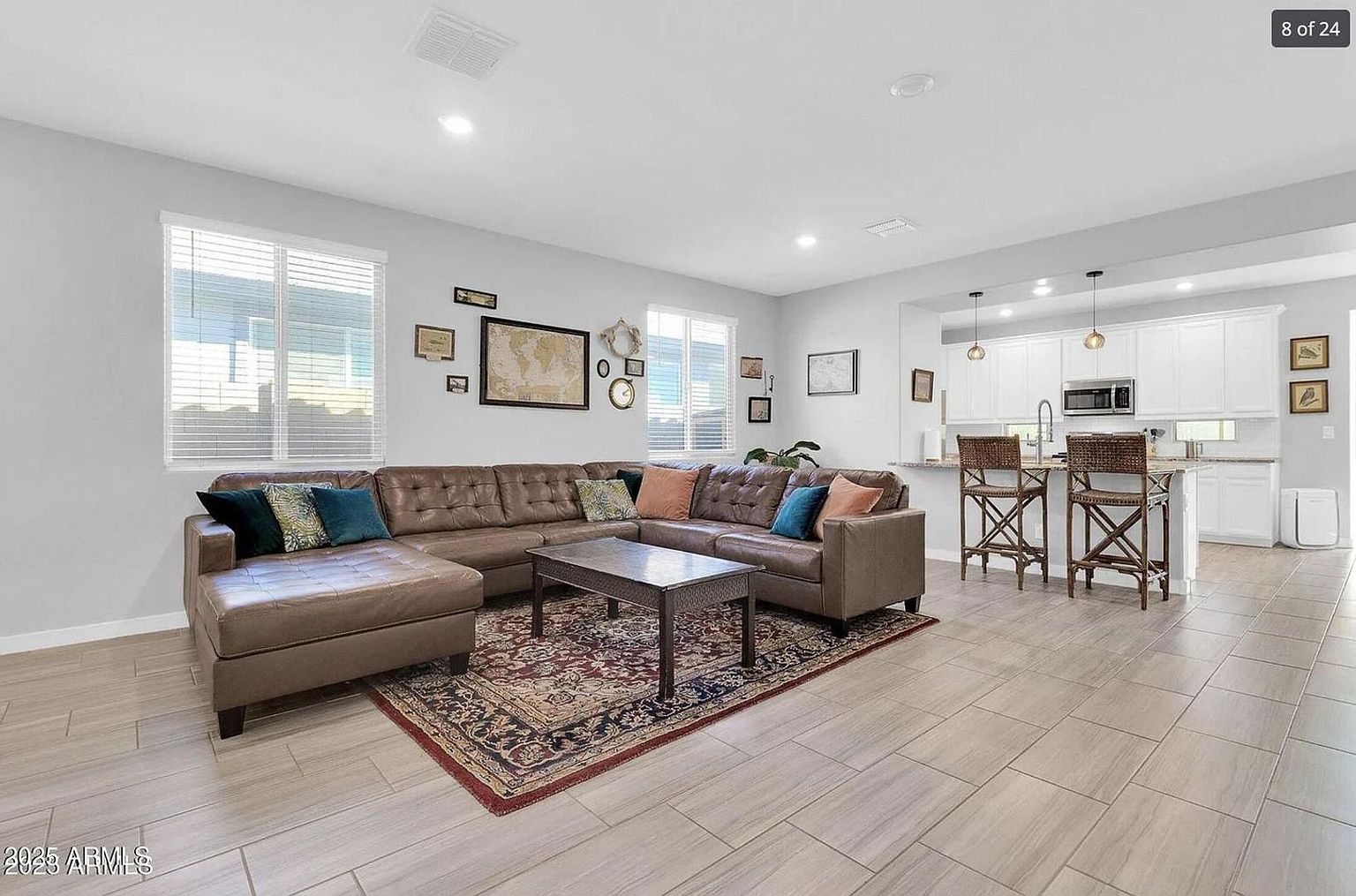 327 W Tamarack Dr Queen Creek, AZ 85140 photo 4