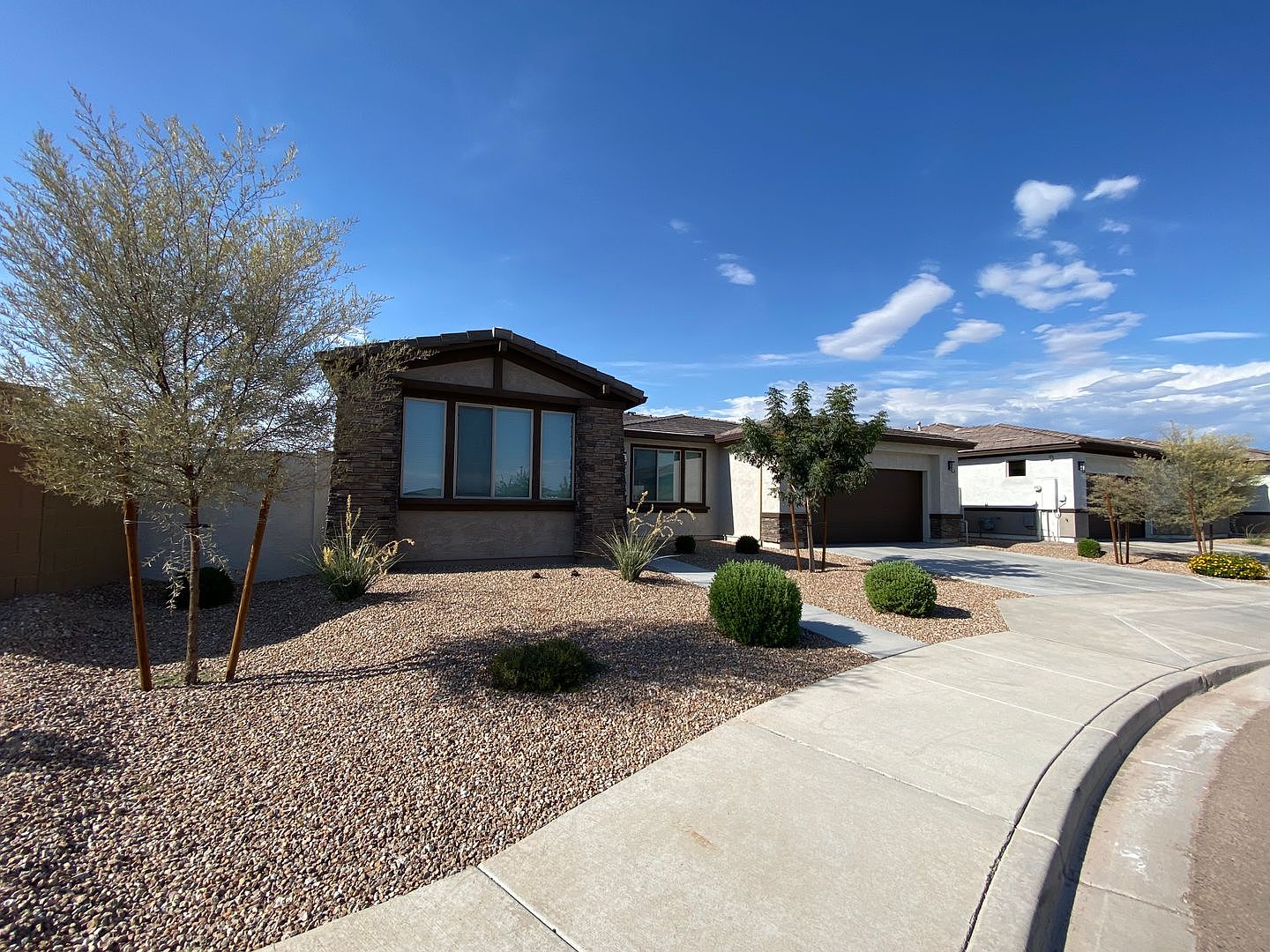 1560 W Avenida Del Valle Queen Creek, AZ 85140 photo 2