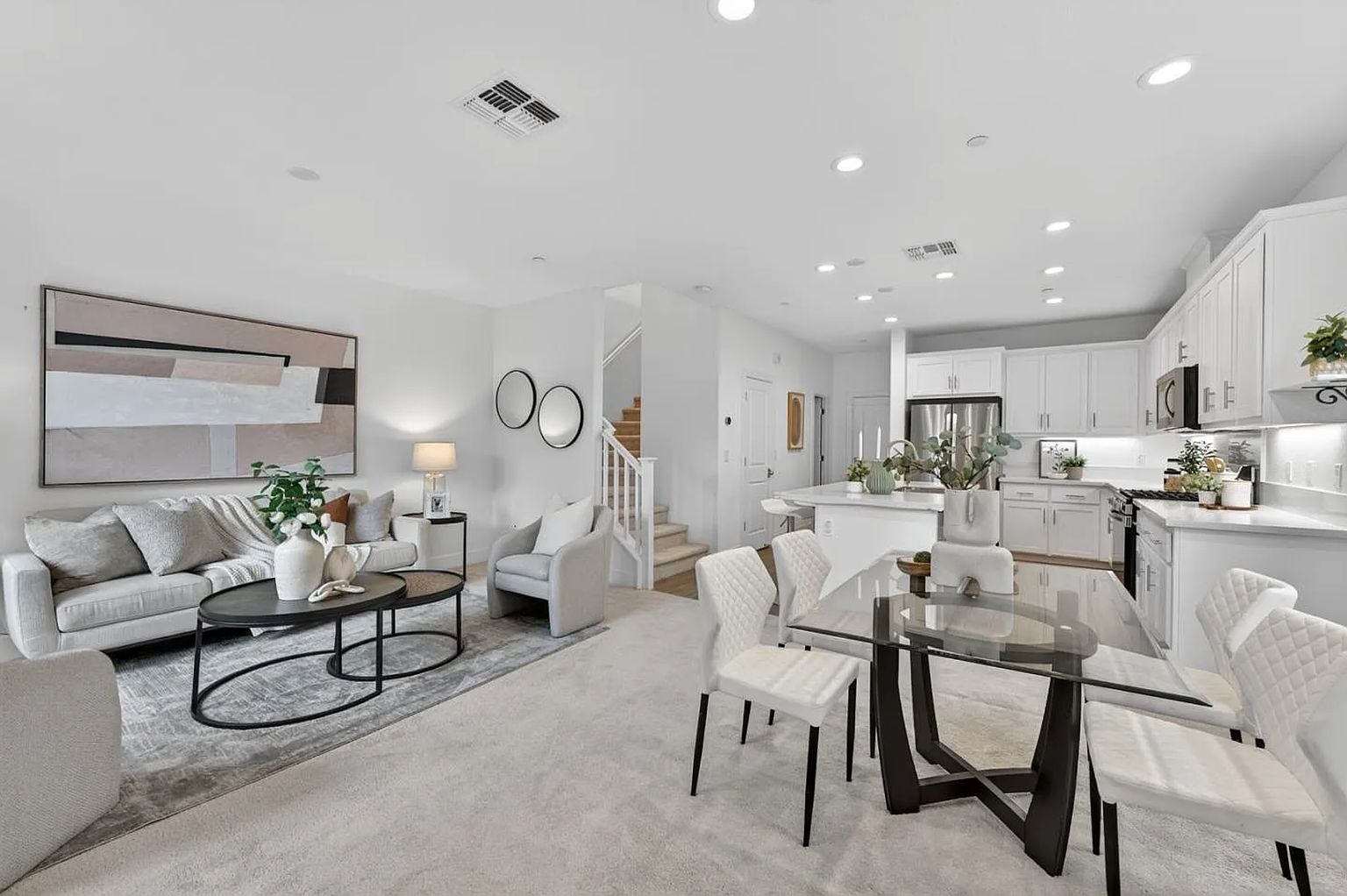 3525 Teeling Ct photo 5