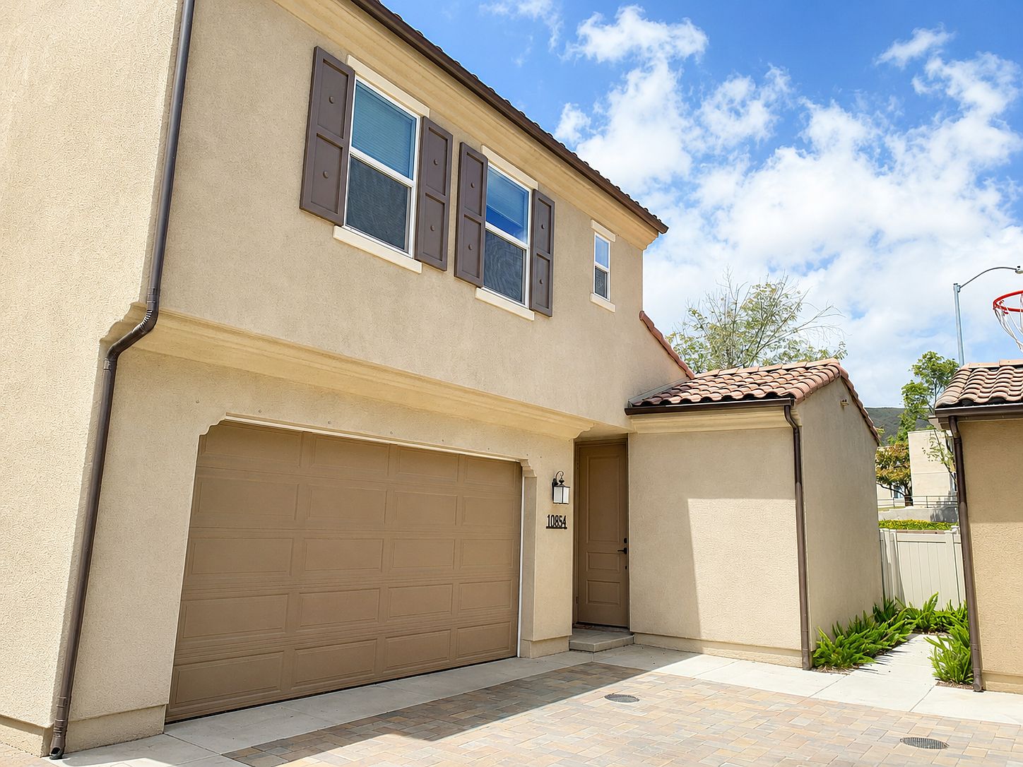 10854 Olivia Way photo 3