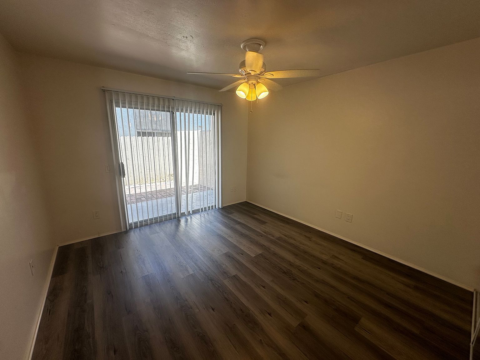 8850 Olive Ln photo 2