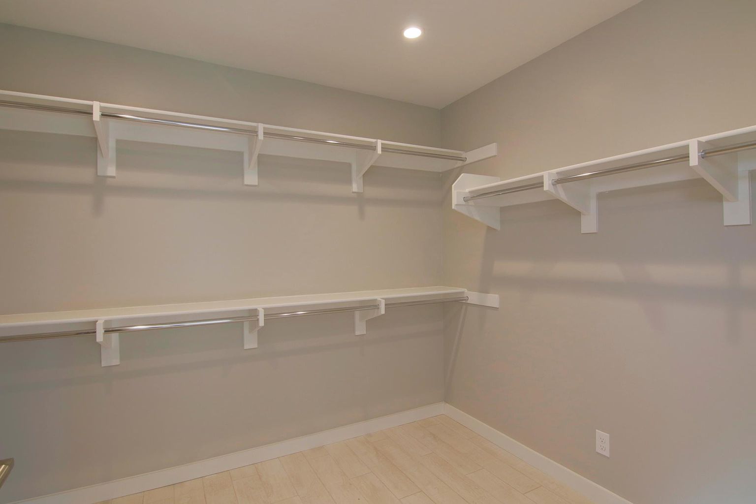 1014 5th St Floor 2-ID1545783P photo 4