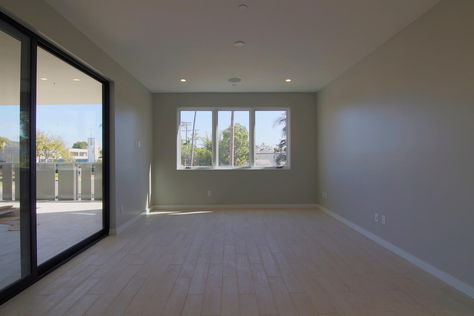 1014 5th St Floor 2-ID1545783P photo 5