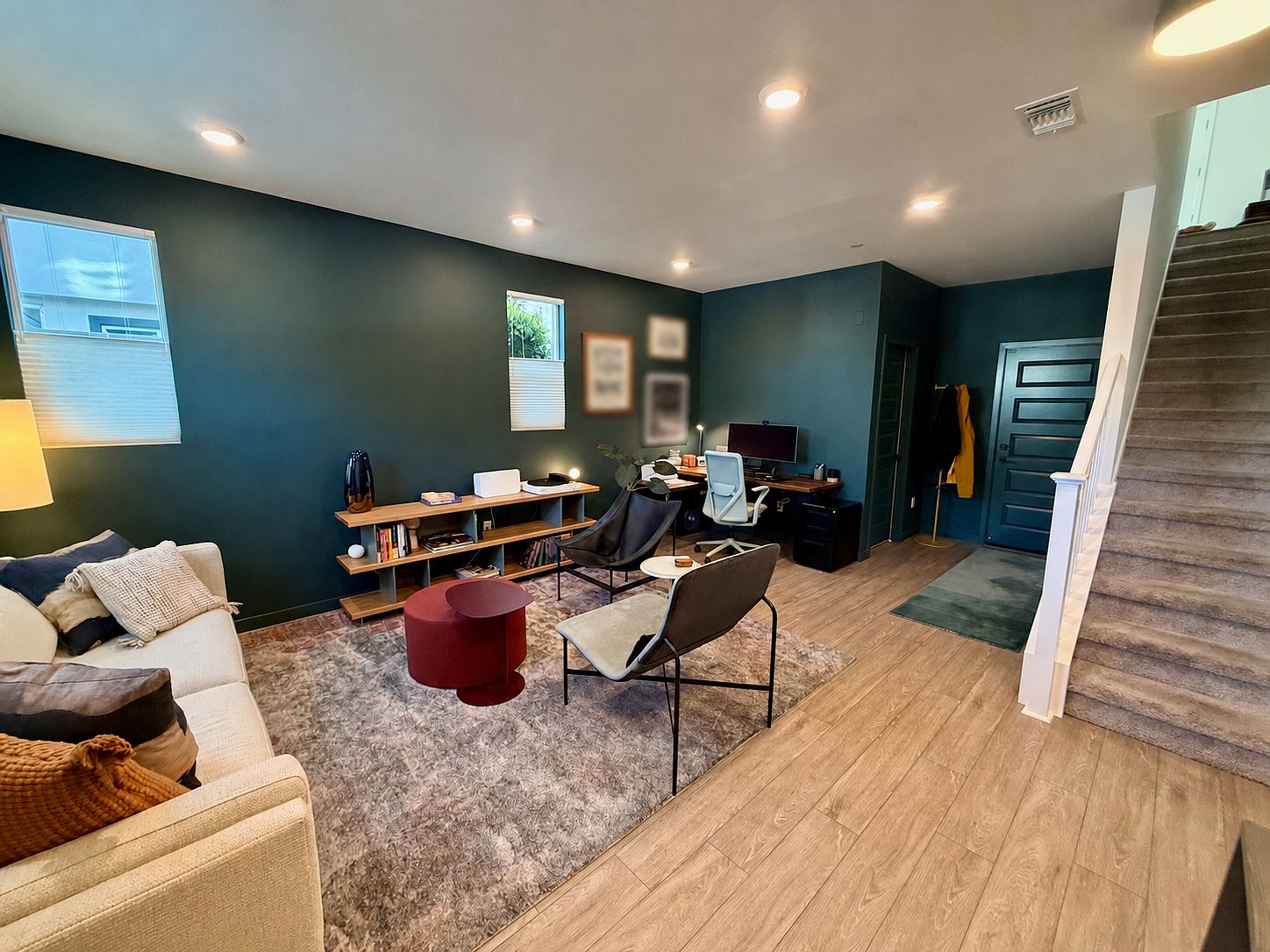 1721 Campbell St photo 2