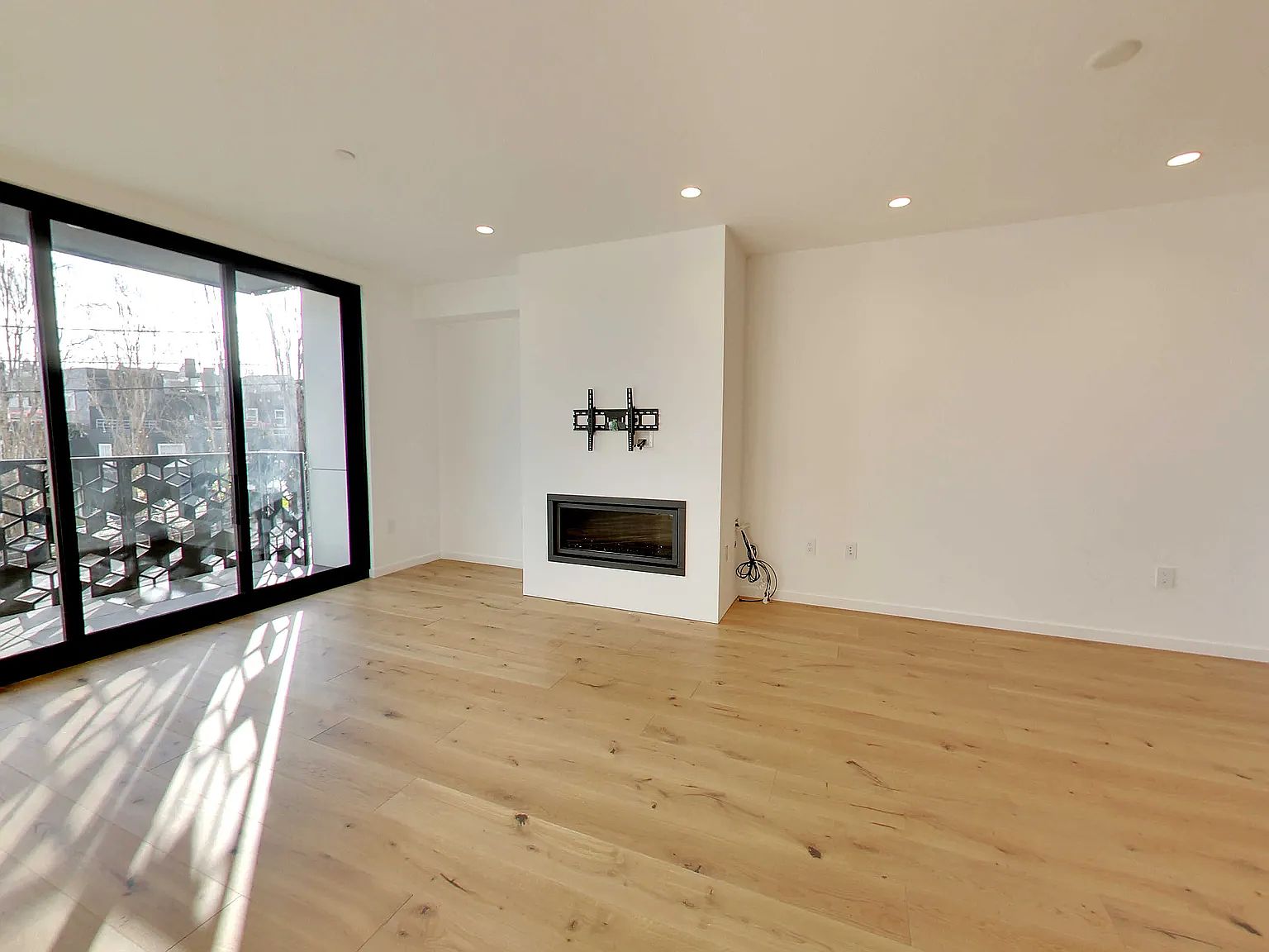 2BR/2BA Apartment on De Haro St · San Francisco photo 2