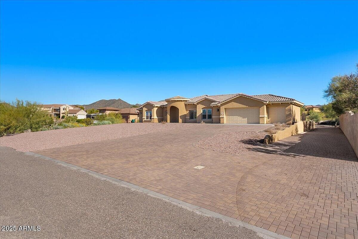3117 N 77th St Mesa, AZ 85207 photo 3