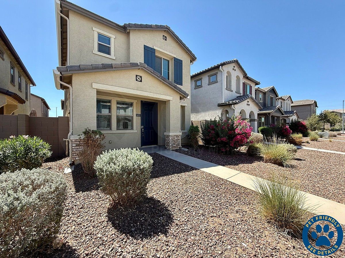 5831 W Encinas Ln Phoenix, AZ 85043