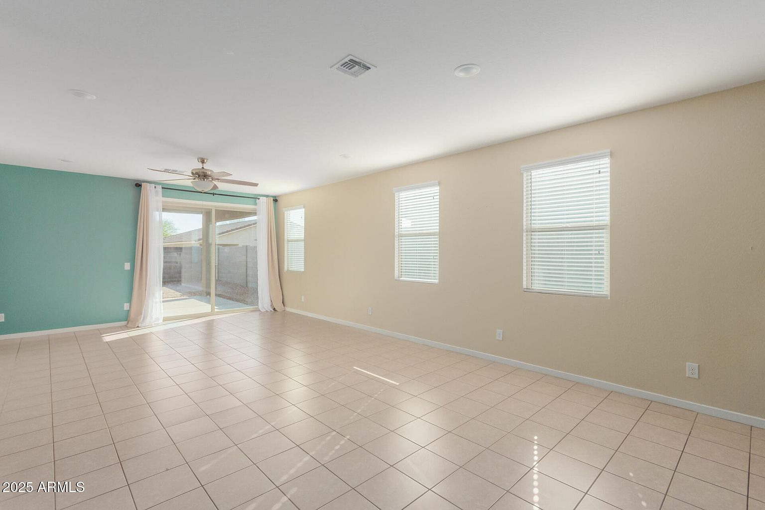 12329 W State Ave photo 4