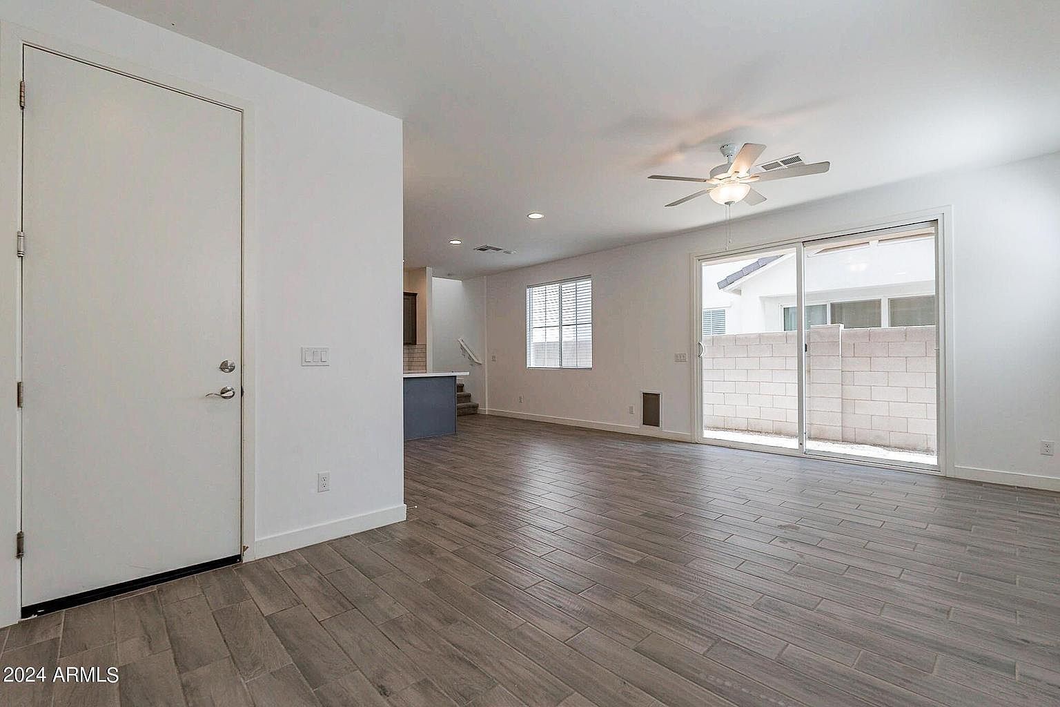 5516 S Dillon Cir Mesa, AZ 85212 photo 3
