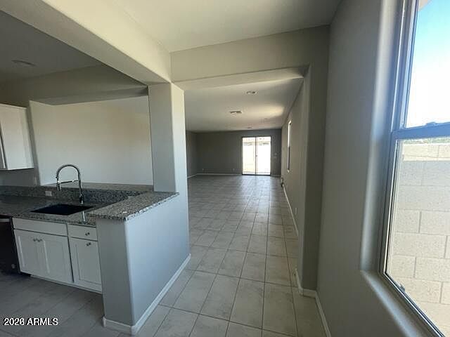 8746 W San Juan Ave Glendale, AZ 85305 photo 4