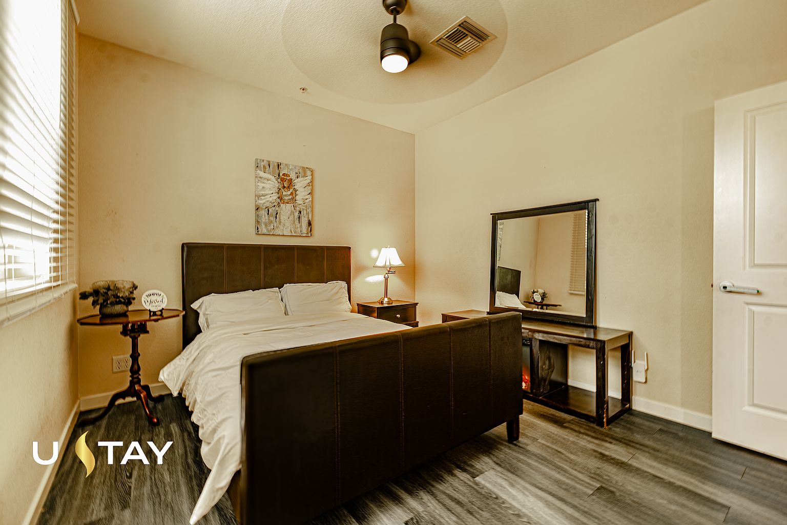 SPACIOUS  MODERN | 2BDR/3 BATH GUEST HOUSE photo 4
