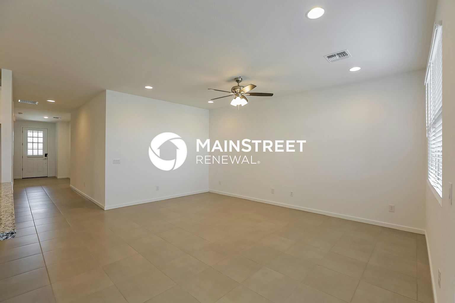 10916 S 55th Ln Phoenix, AZ 85339 photo 4
