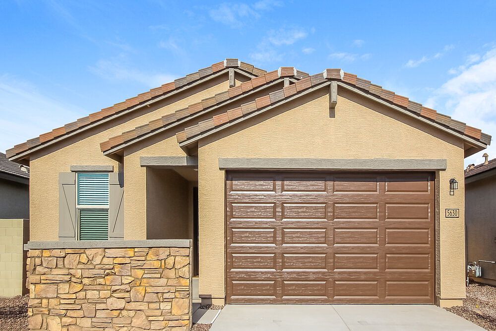 5630 W Notch Hill Rd Phoenix, AZ 85339 photo 3
