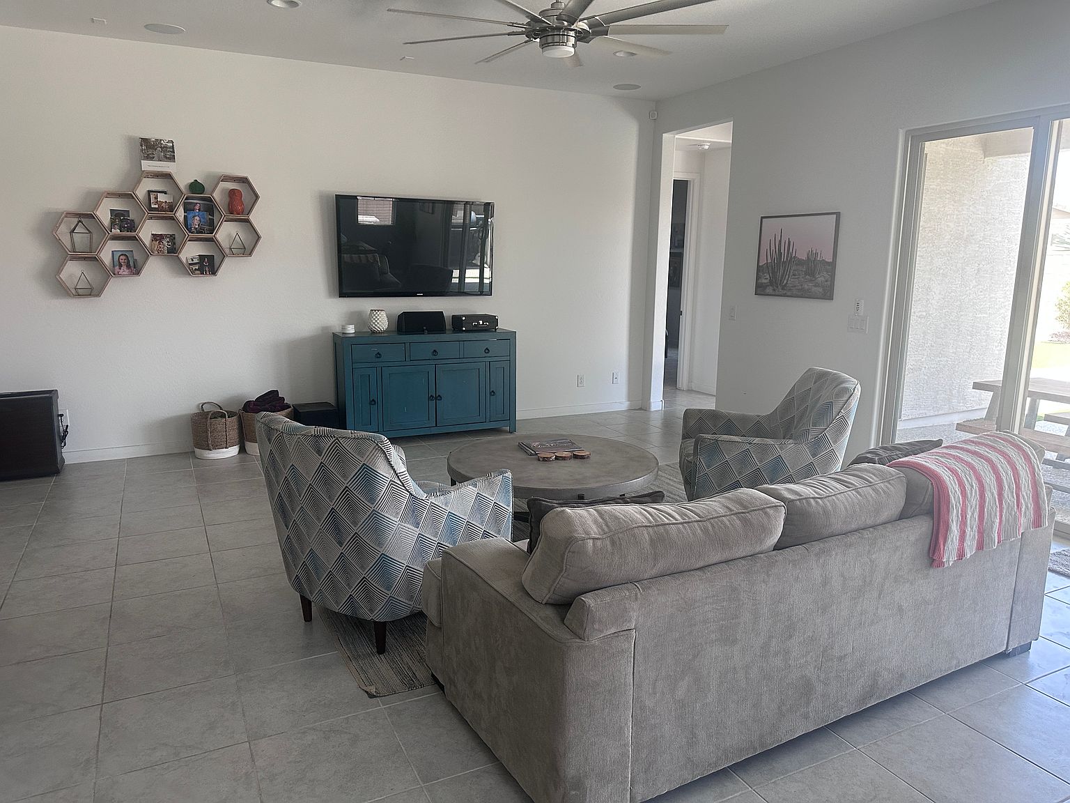 240 E Virgo Pl photo 4