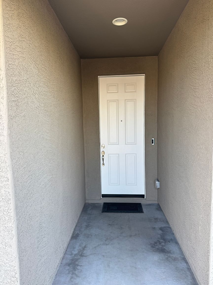 9754 E Satellite Dr photo 3