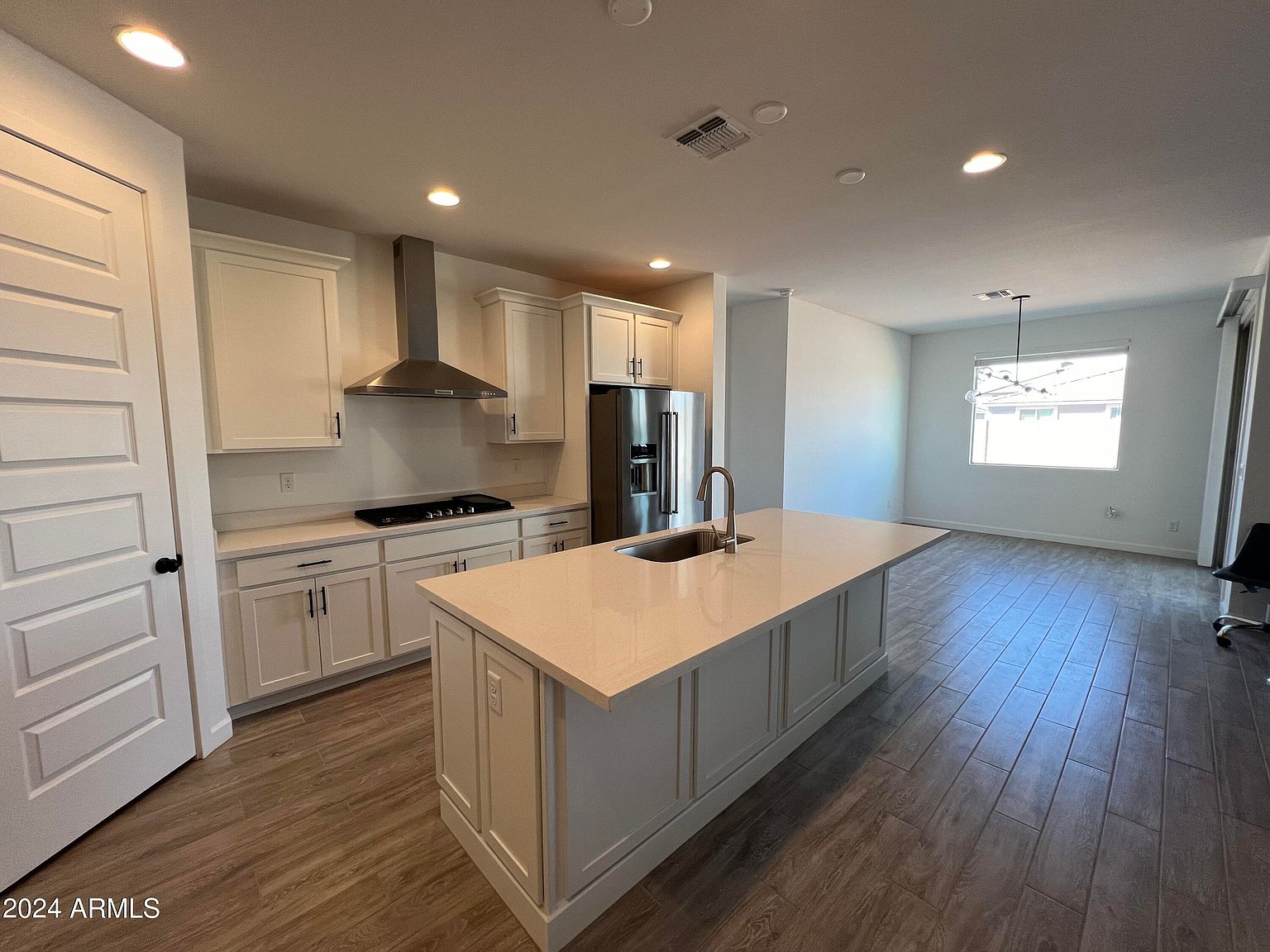 9844 E Satellite Dr Mesa, AZ 85212 photo 5