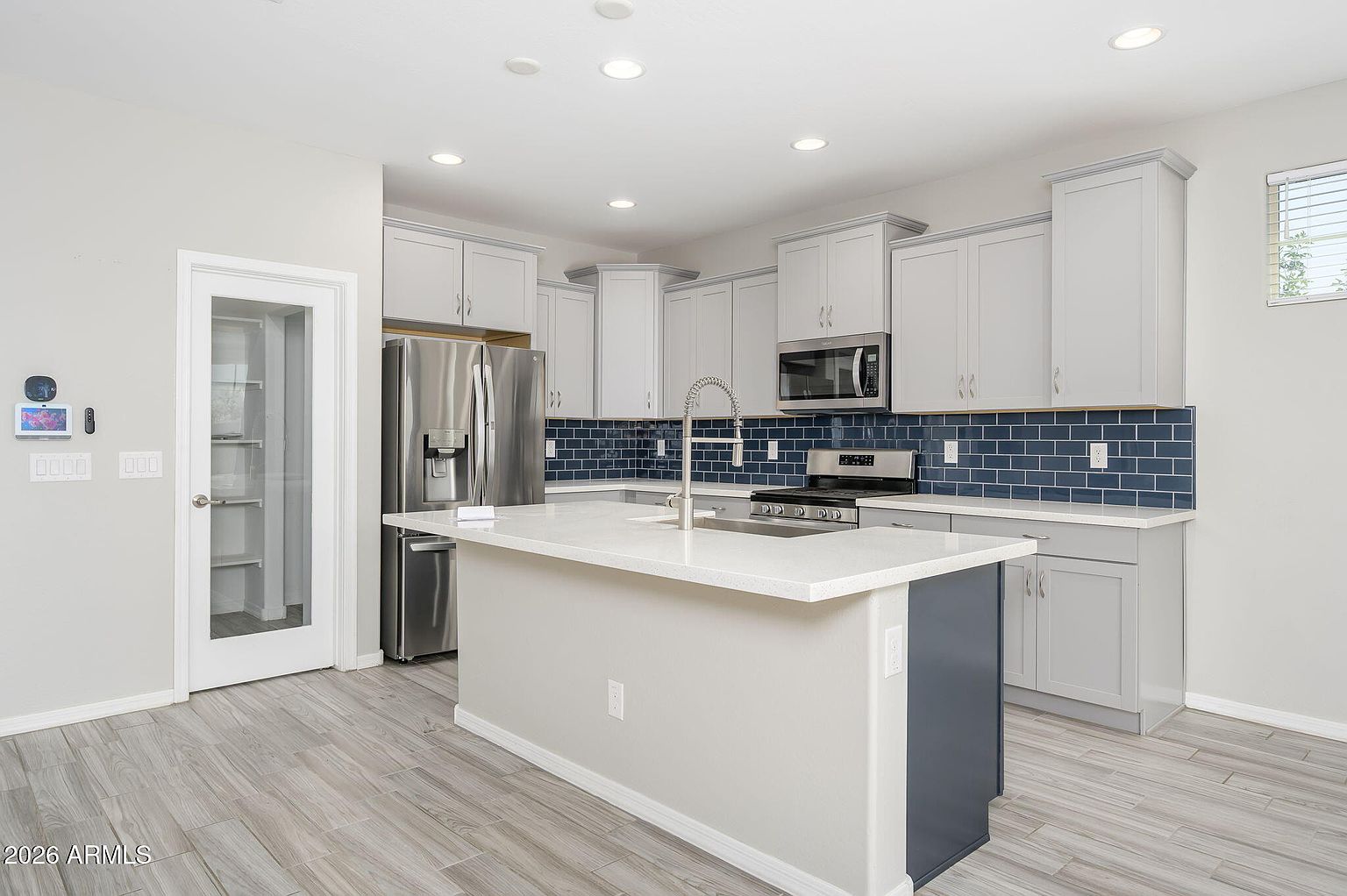 23043 E Rosa Rd photo 4