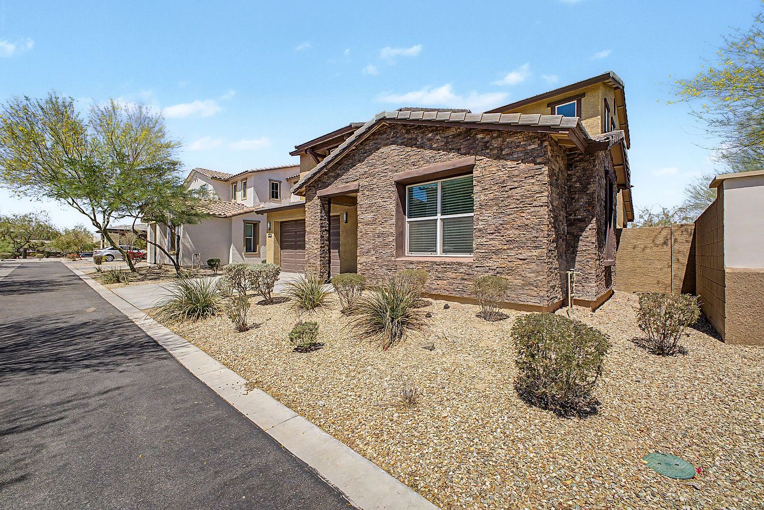 17797 W Cassia Way Goodyear, AZ 85338 photo 2