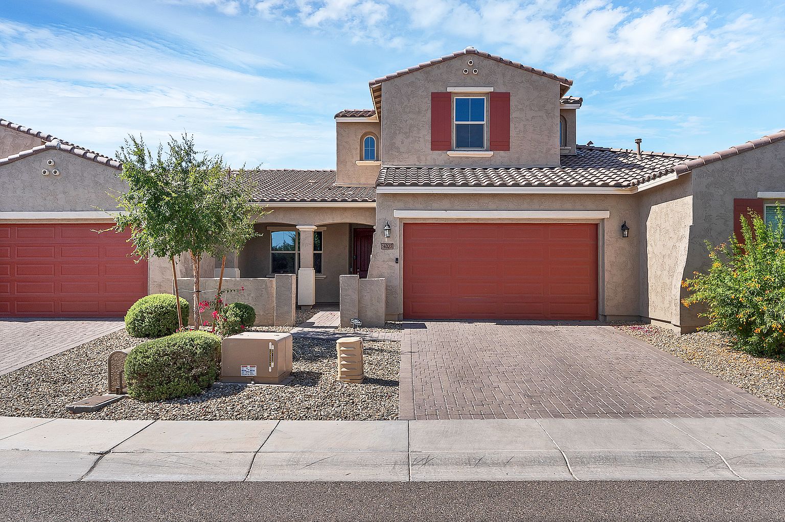 14027 W Desert Flower Dr