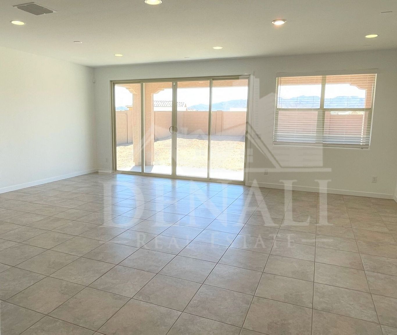 4622 N 192nd Ln Litchfield Park, AZ 85340 photo 3