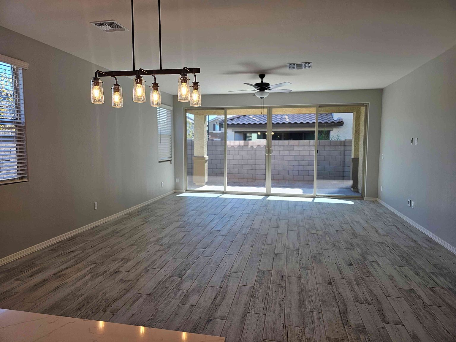 16253 W Avenida Del Sol photo 5