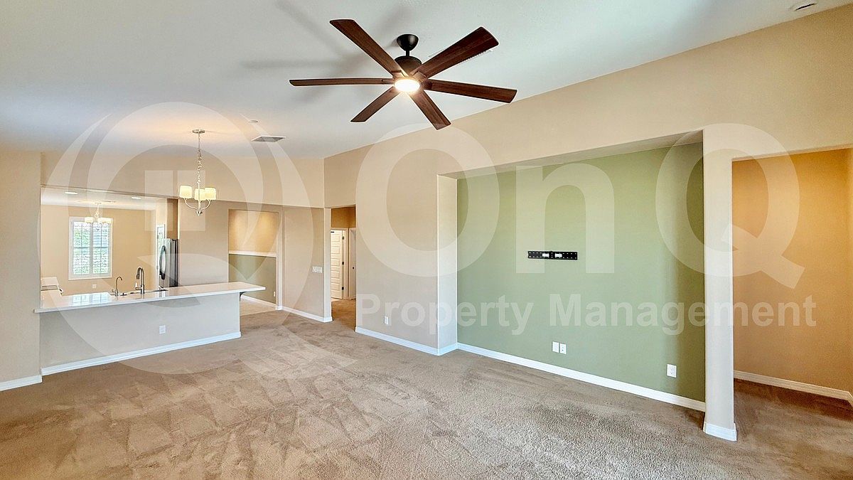28273 N 132nd Ln Peoria, AZ 85383 photo 5