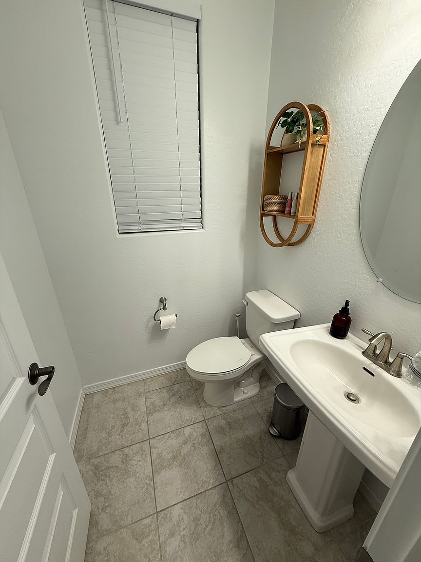 14230 W Hackamore Dr photo 5