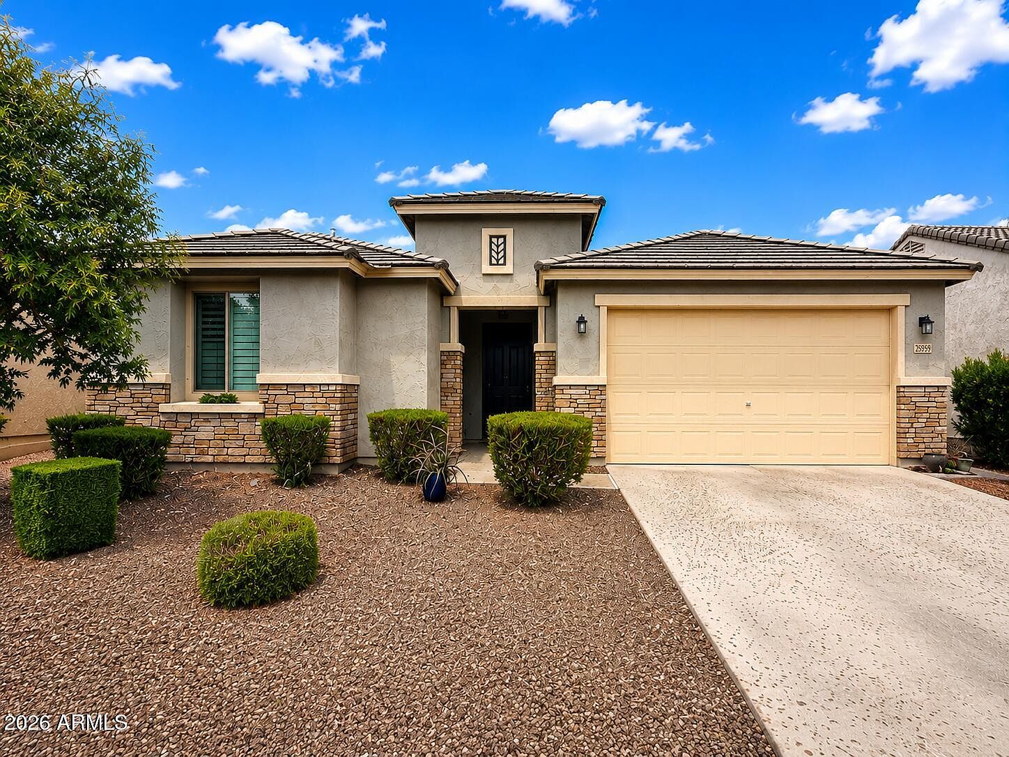 25959 W Sands Dr photo 5