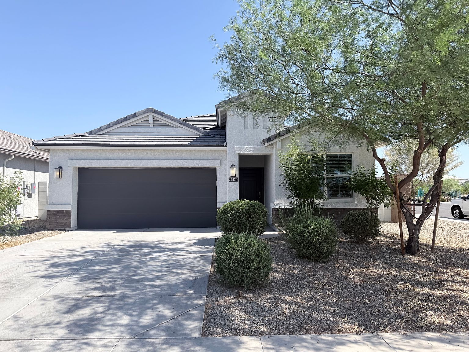24170 W Flores Dr photo 2