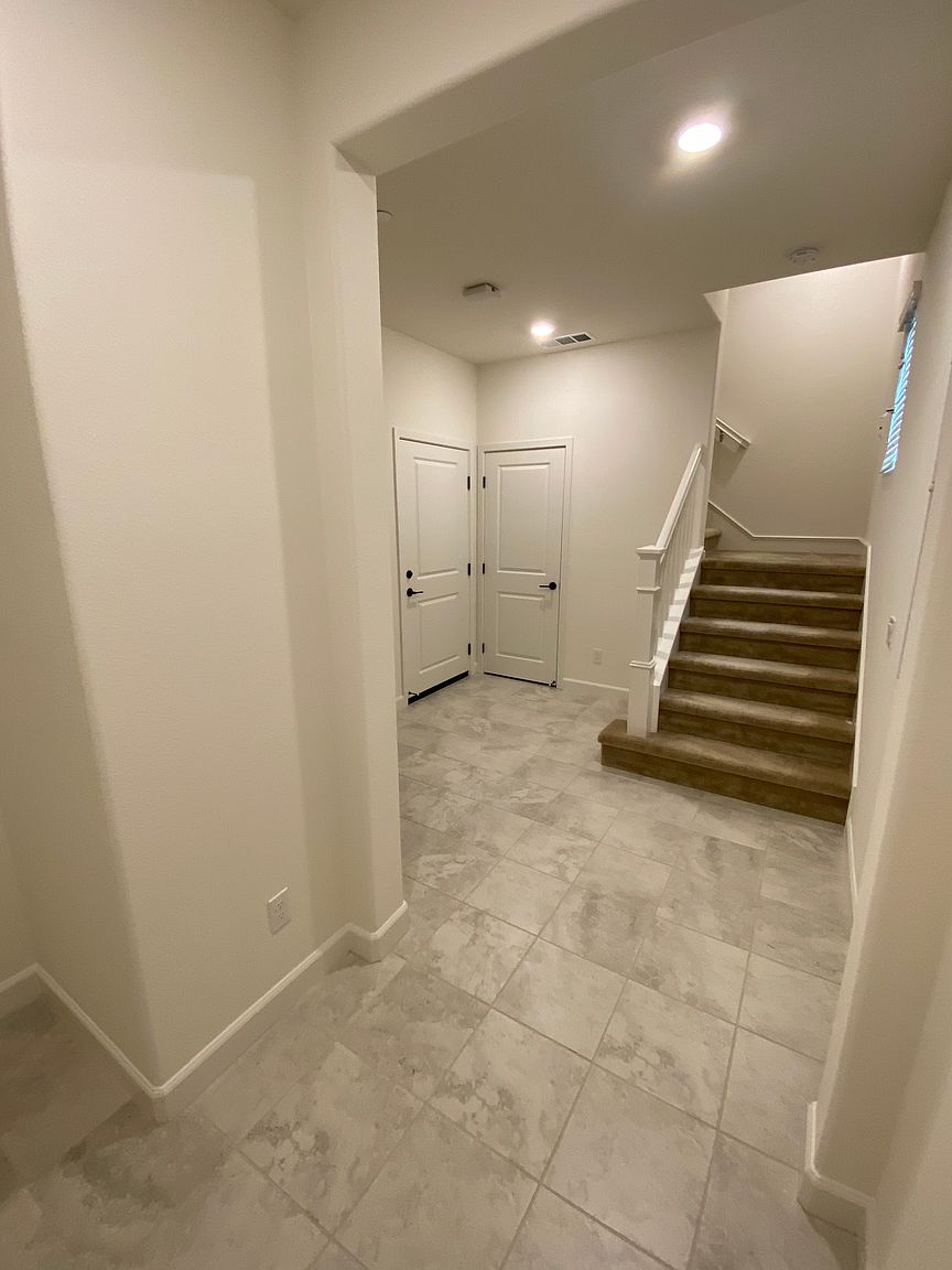 4371 Pacifica Way photo 2