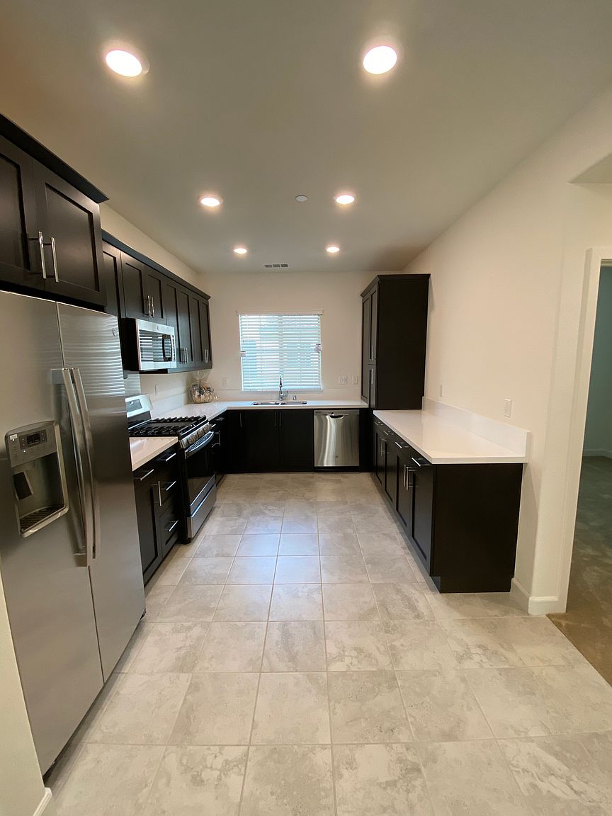 4371 Pacifica Way photo 3