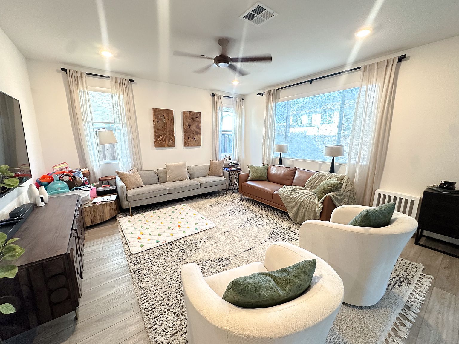 5337 Frisanco Way photo 4