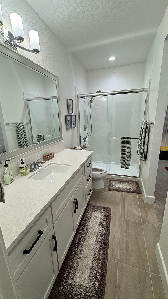 605 Armstrong Way photo 5