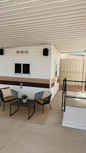 702 S Meridian Rd Apache Junction, AZ 85120 photo 4