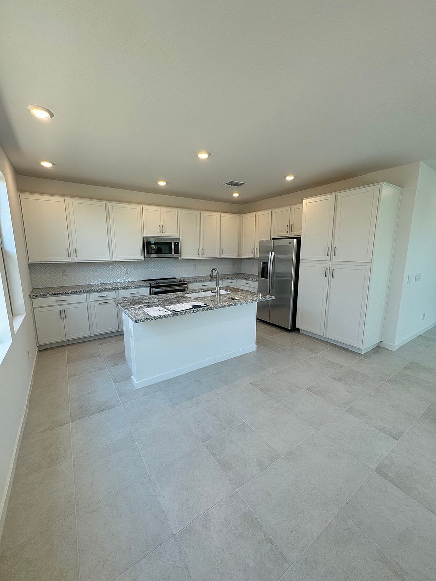 4744 S Ferric photo 5