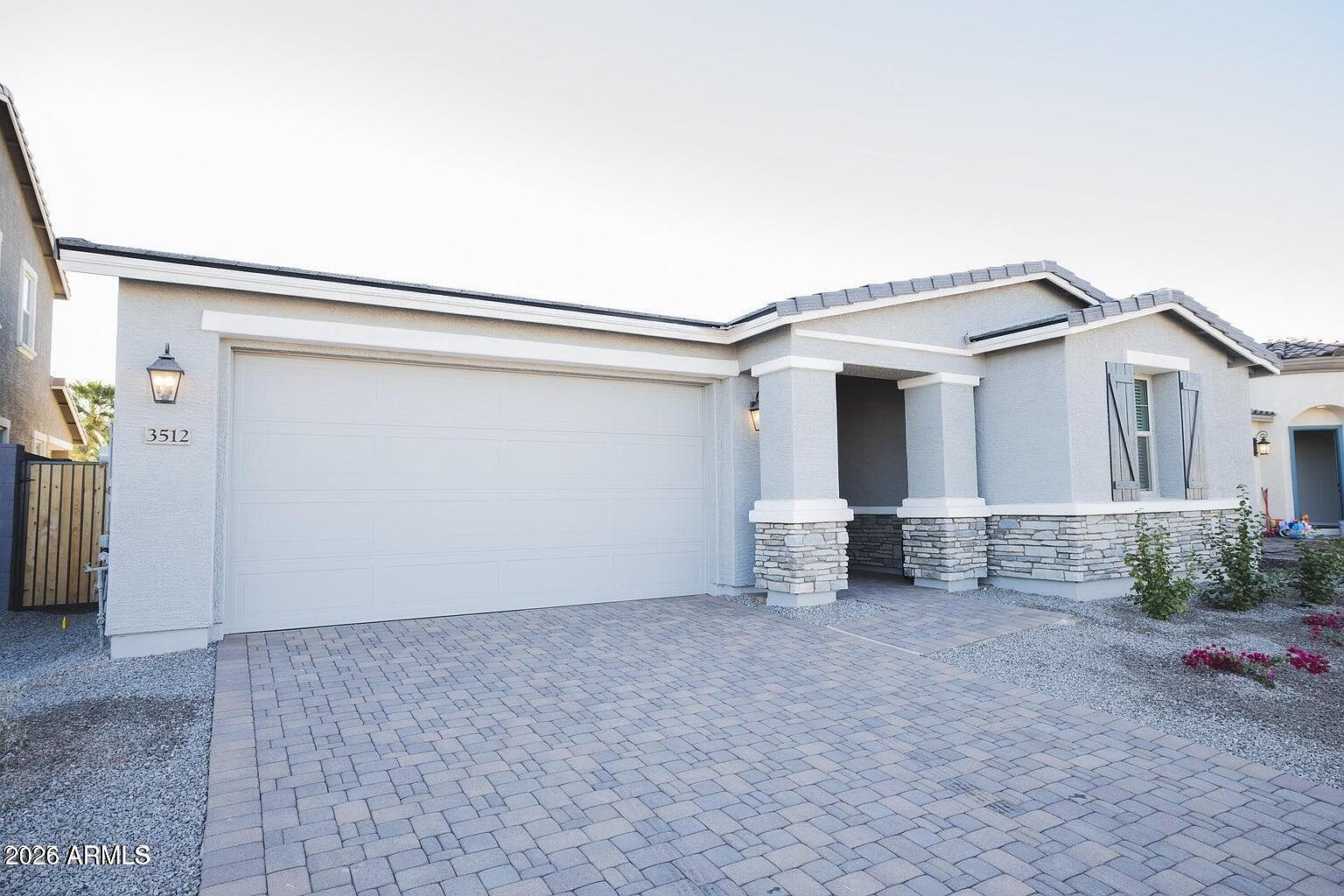 3512 N 103rd Ave Avondale, AZ 85392 photo 2