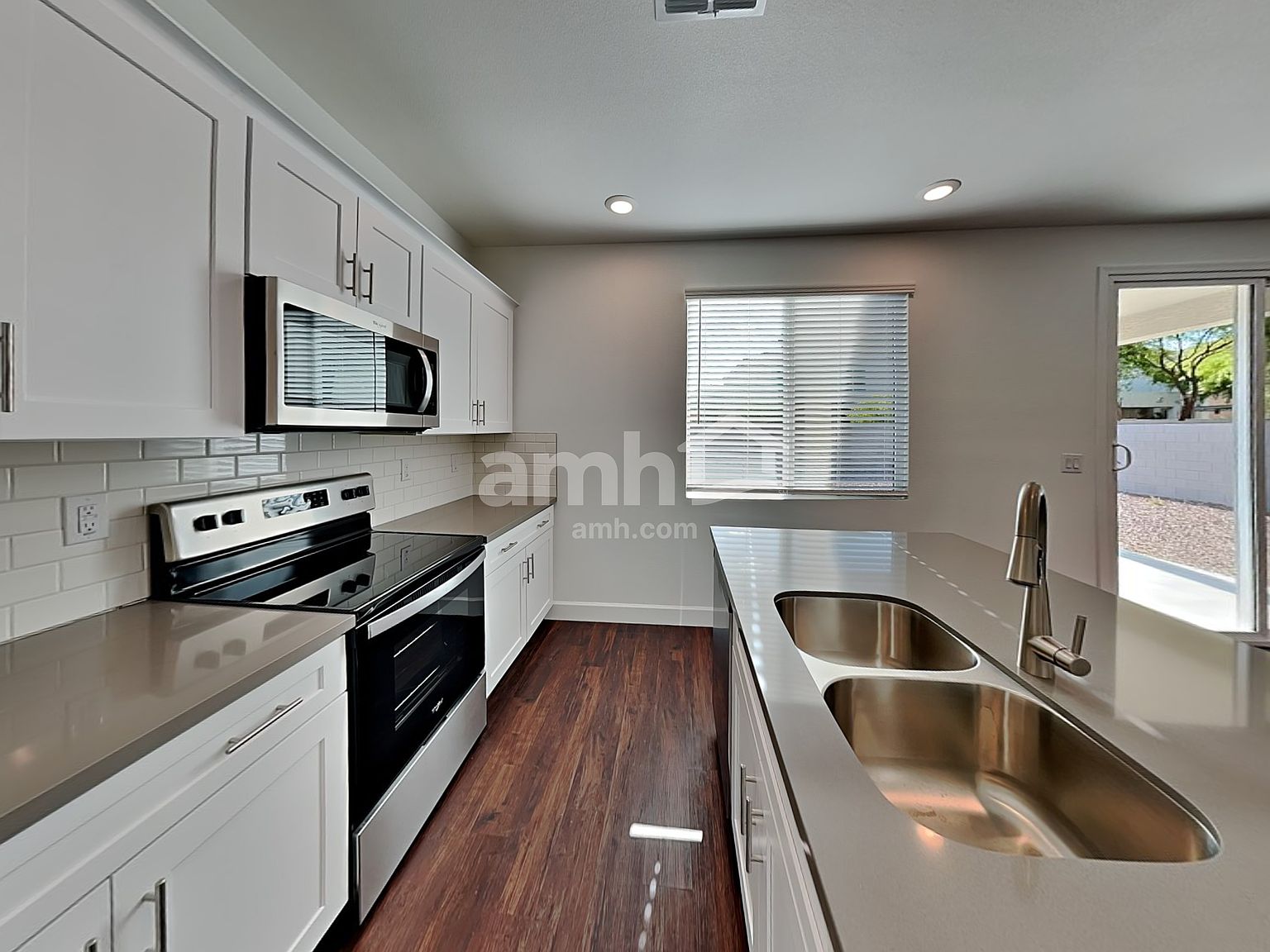 6619 S 42nd Dr Phoenix, AZ 85041 photo 5