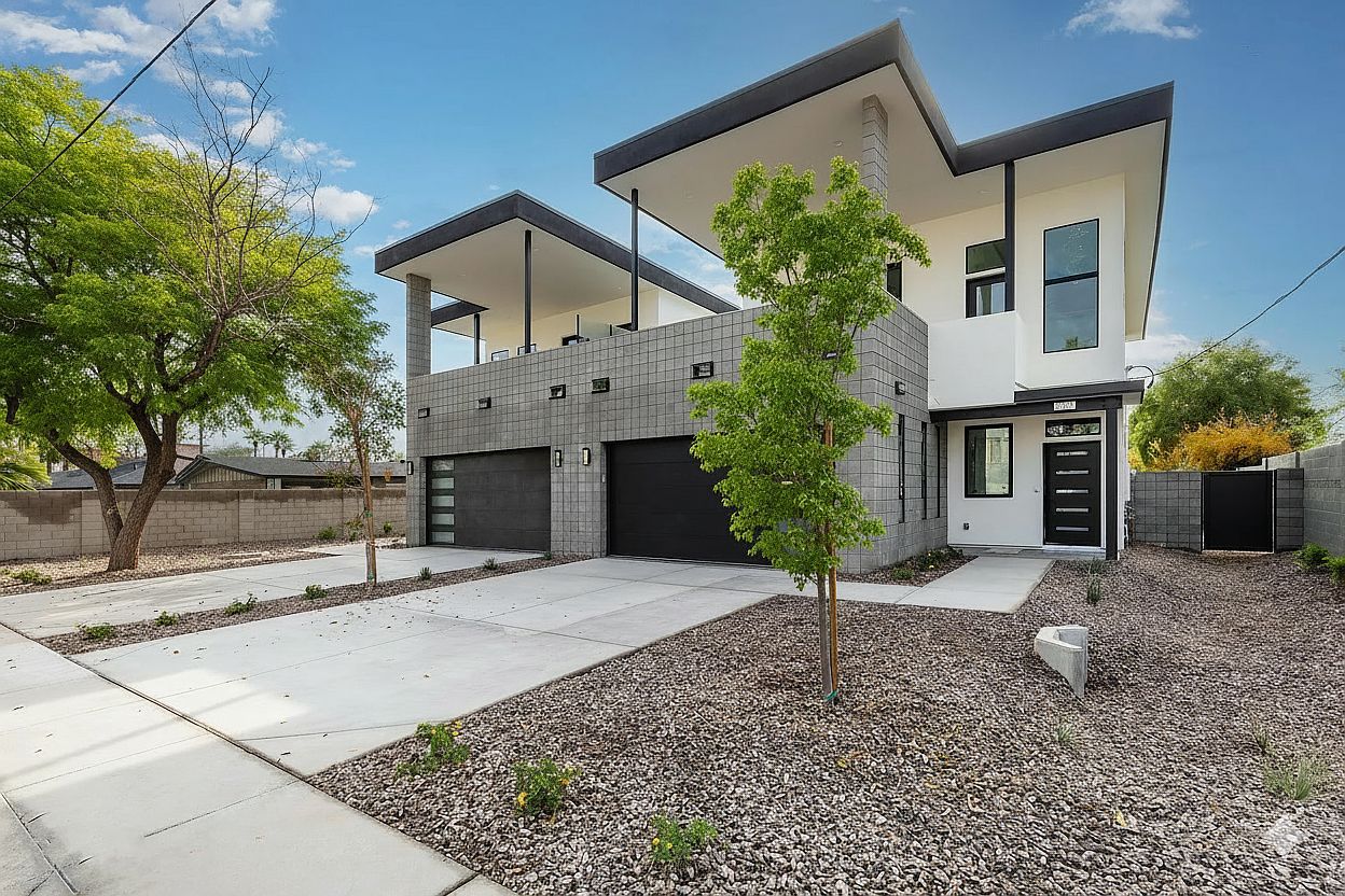 2011 E Turney Ave Phoenix, AZ 85016 photo 4